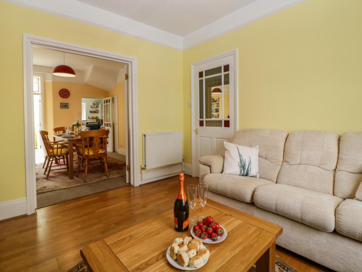 Villa 27 Exeter Street à Teignmouth Extérieur photo